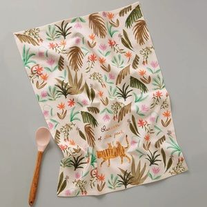 HTF Jackie Diedam Queen Tiger Dish Towel